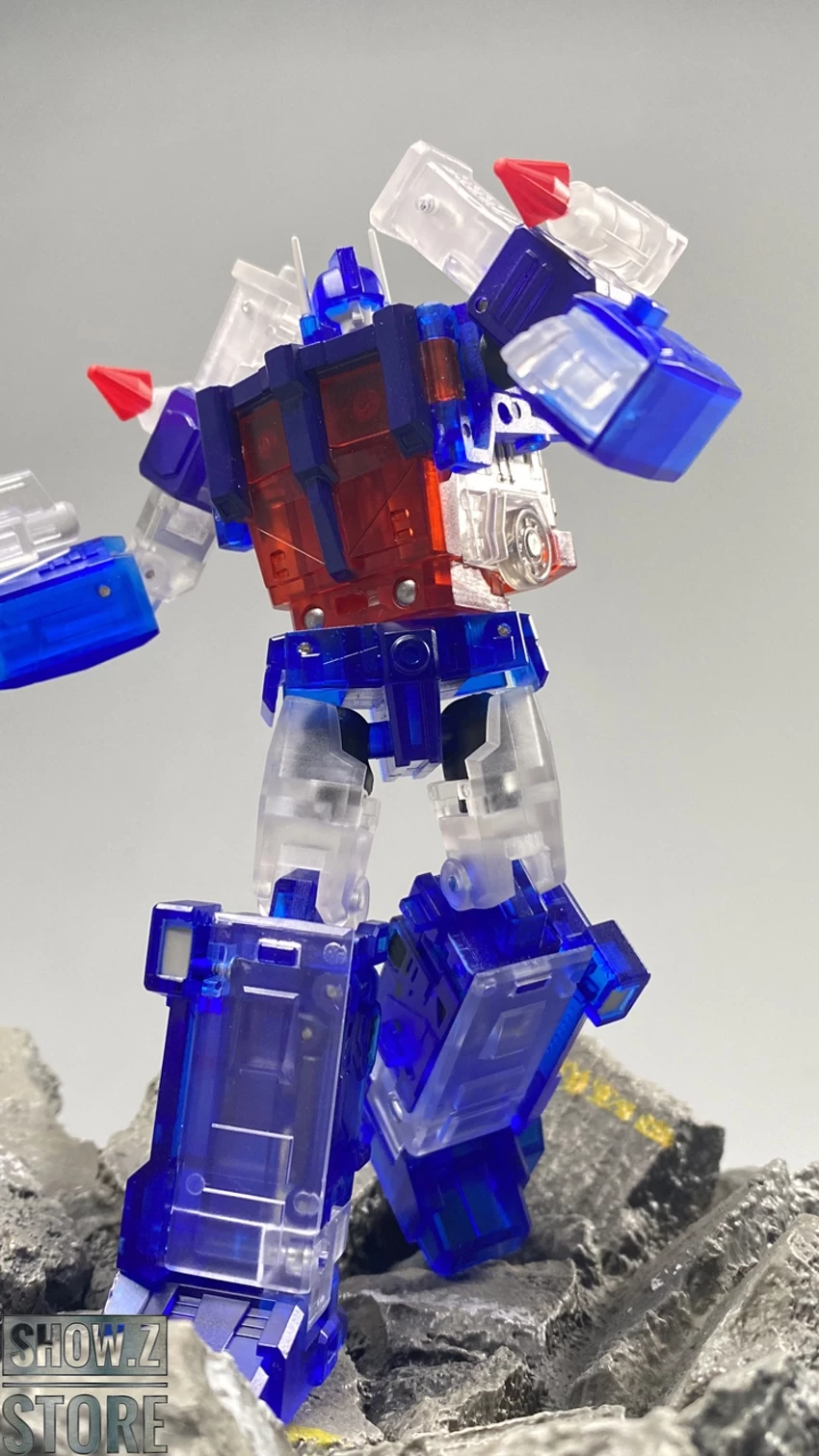 Magic Square MS-B04T Transporter Ultra Magnus Clear Version 11 Magic Square MS-B04T Transporter Ultra Magnus Clear Version - Image 9
