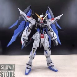 Show.Z Store 41 Metal Club 1/100 ZGMF-X42S Destiny Gundam W/ ZGMF-X10A Freedom Gundam Color Scheme