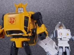 Takara Masterpiece MP-21 Mp21 Bumblebee -Show.Z Store 7a1c0600bd