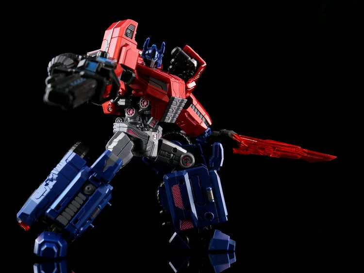 Planet X PX-10 Jupiter Optimus Prime 6 Planet X PX-10 Jupiter Optimus Prime - Image 4